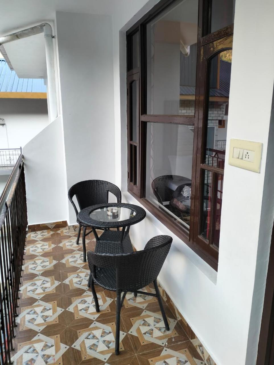 Aman Inn Dharamshala Exterior photo